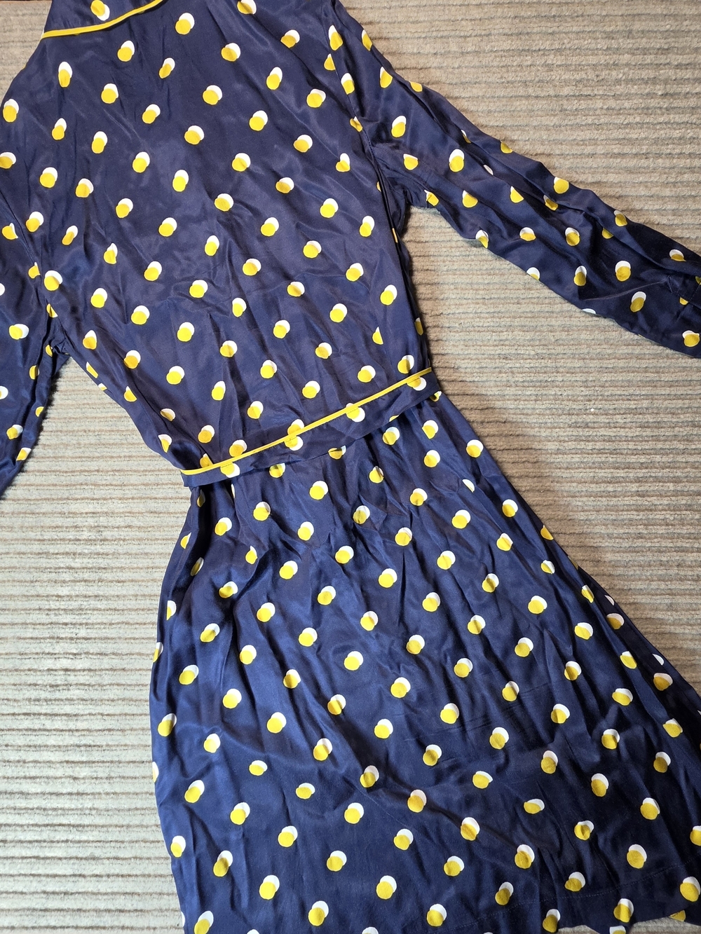 Boden Jenna Button Up Shirt Dress  US 8R Navy- Yellow Polka Dots Tie Midi Length - Picture 10 of 11
